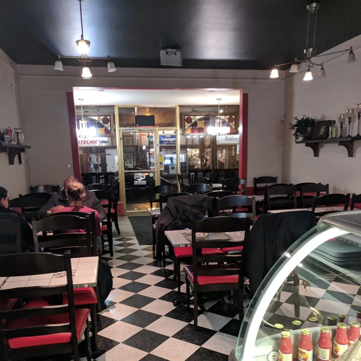 Vibe, Restaurant Libanais Shish Taouk