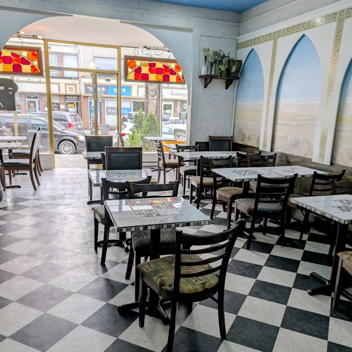 Vibe, Restaurant Libanais Shish Taouk