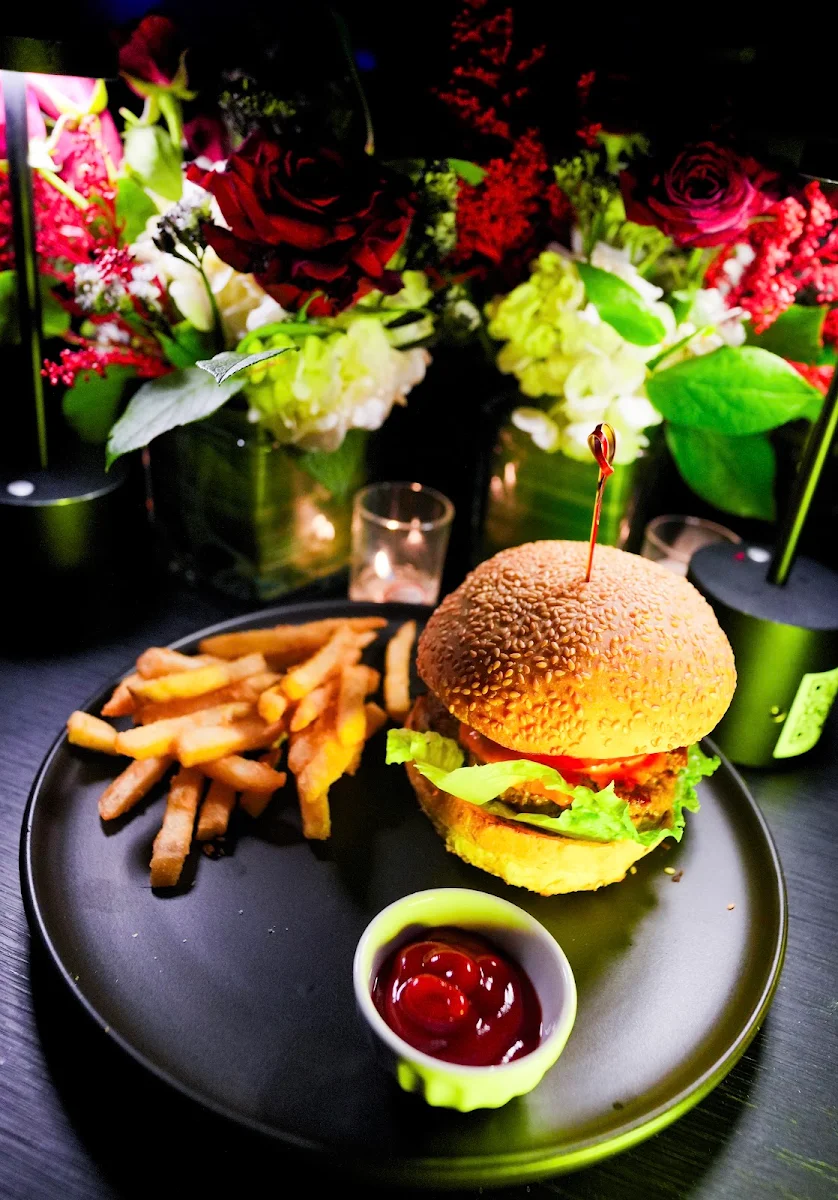 Food & drink photo 3