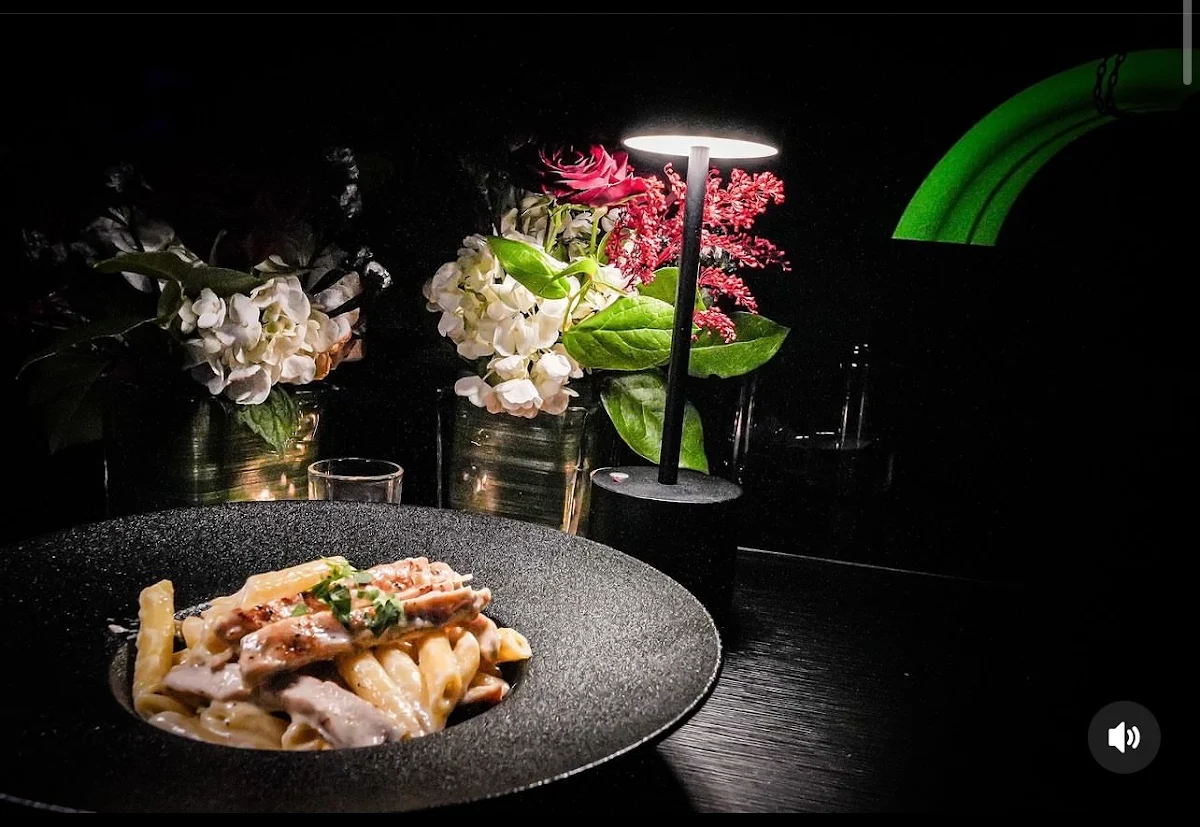 Food & drink photo 8