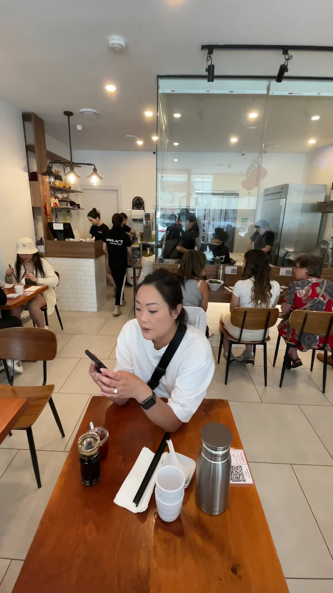 Vibe, Sang-Ji Fried Bao (North York)