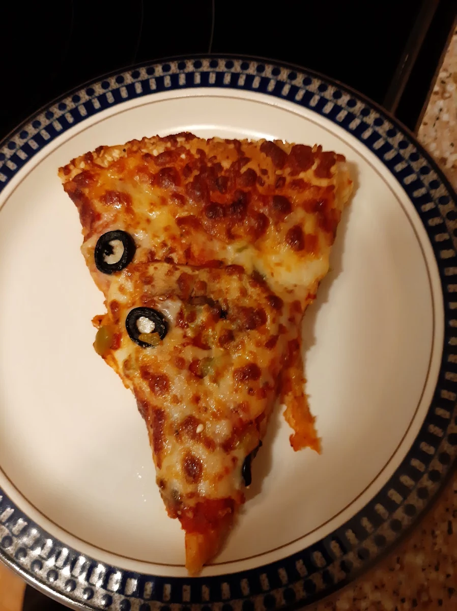 Food & drink, Red Swan Pizza - Calgary Macleod Trail