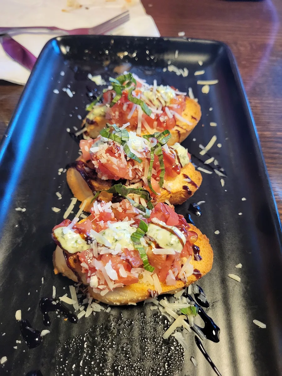 Food & drink, MR MIKES SteakhouseCasual