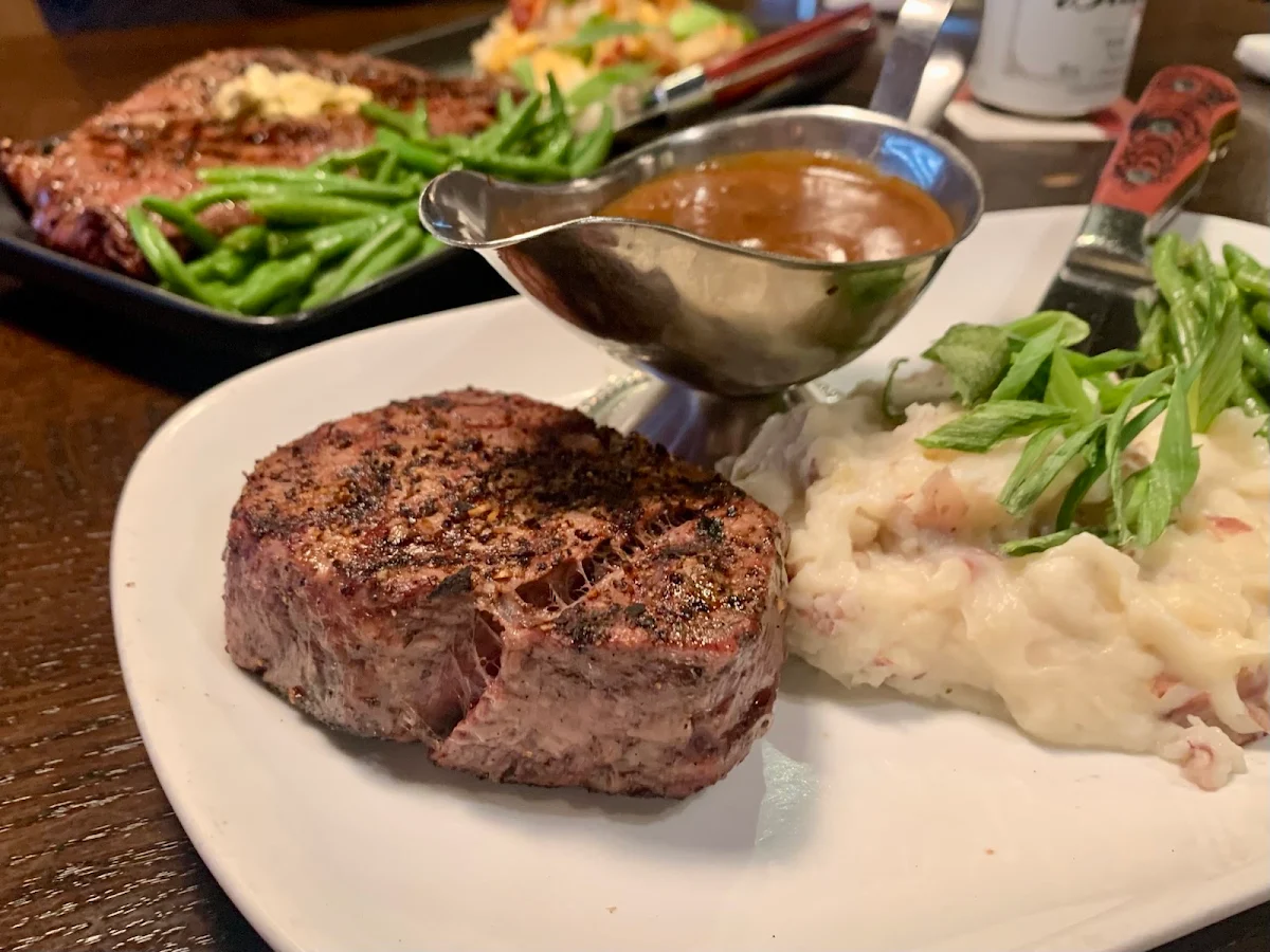 Food & drink, MR MIKES SteakhouseCasual