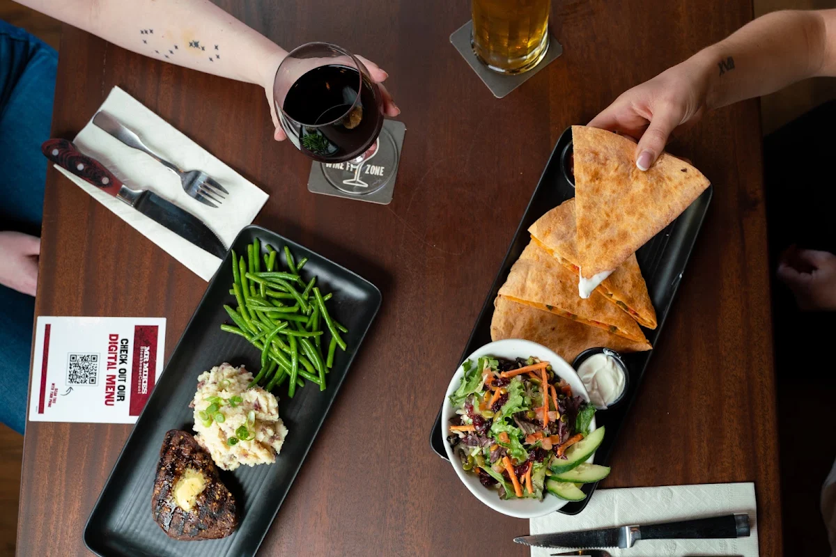 Food & drink, MR MIKES SteakhouseCasual