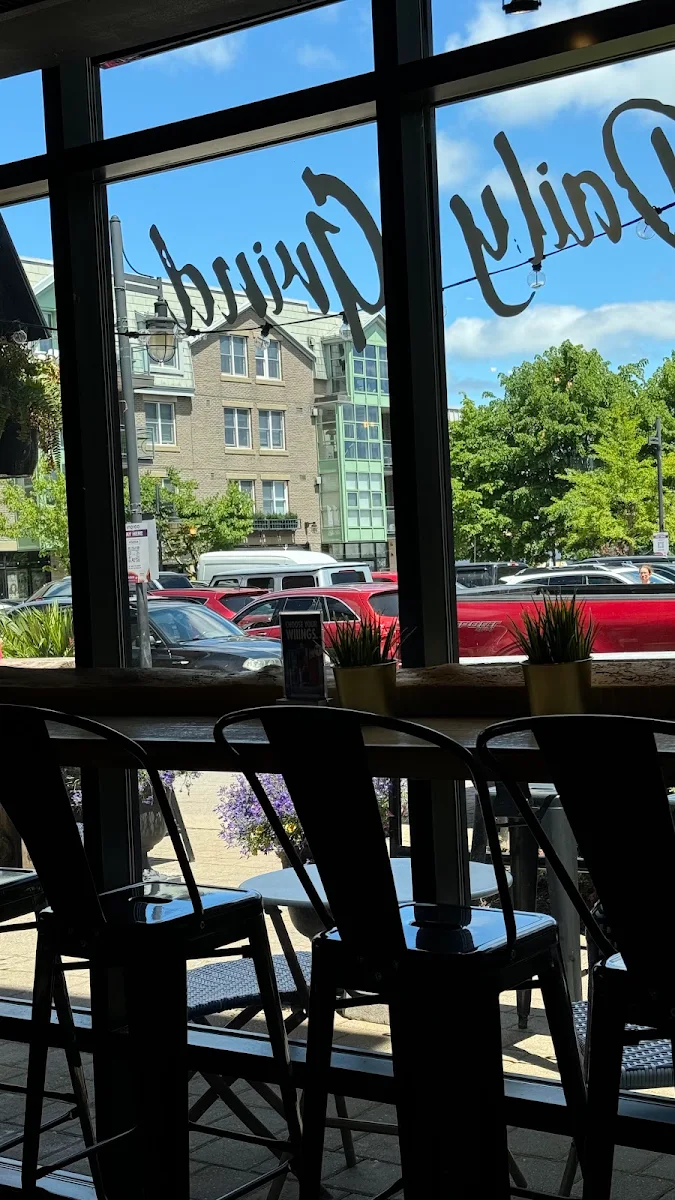 Vibe, The Daily Grind Cafe & Bar