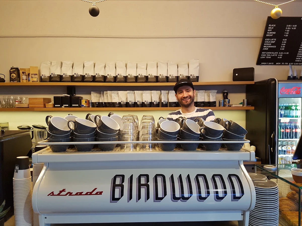 Vibe, Birdwood Cafe
