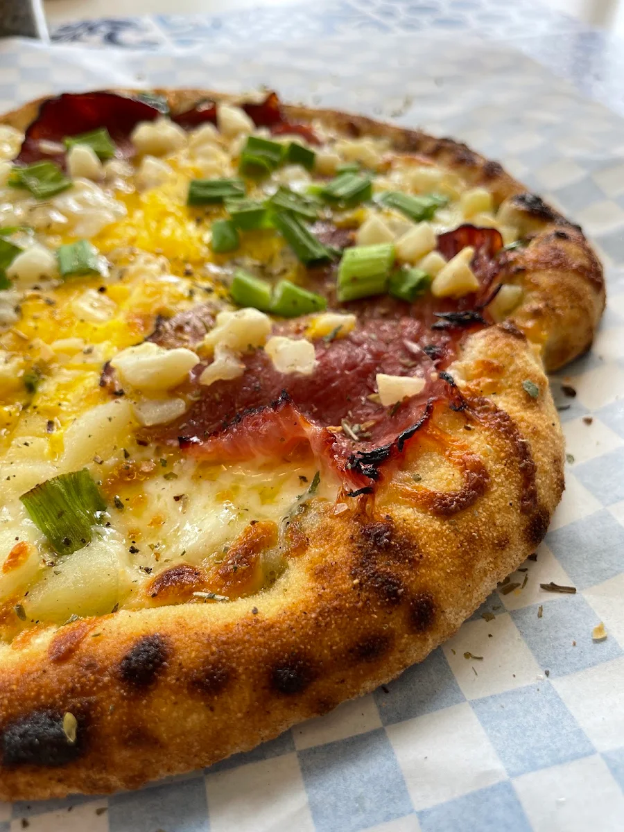 Food & drink, PIZZA PIETRA
