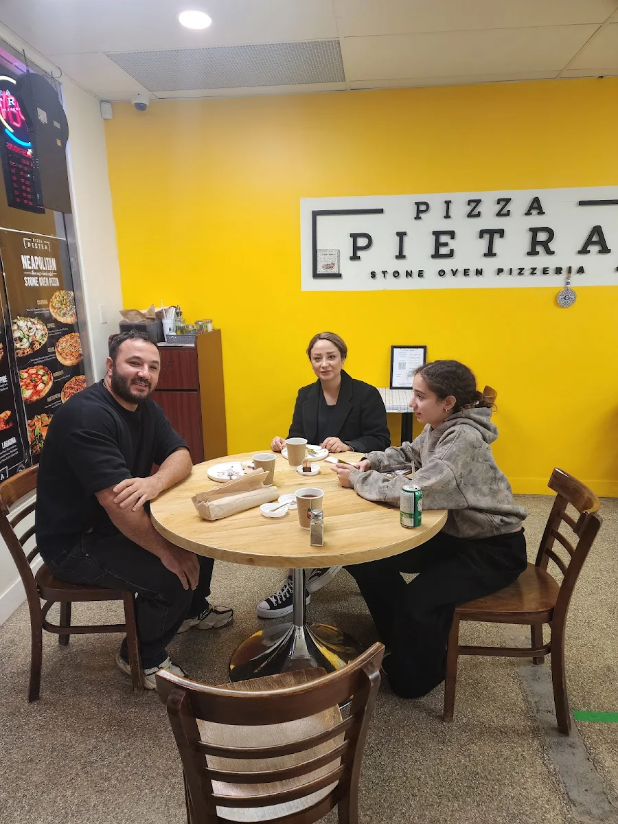 Vibe, PIZZA PIETRA