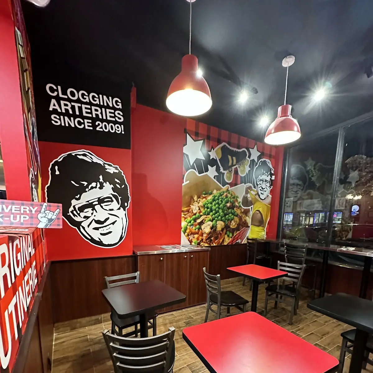 Vibe, Smoke's Poutinerie Windsor