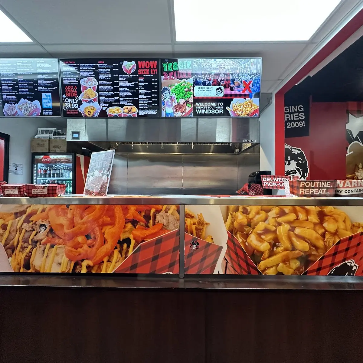 Vibe, Smoke's Poutinerie Windsor