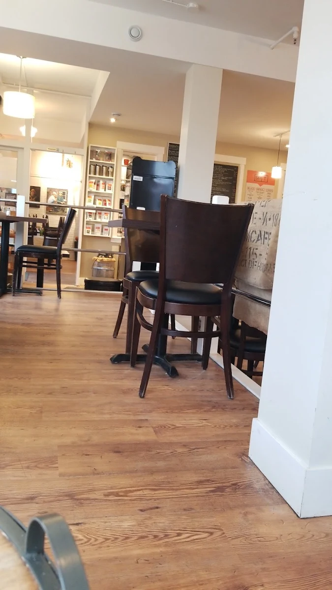 Vibe, Samuel's Coffee House