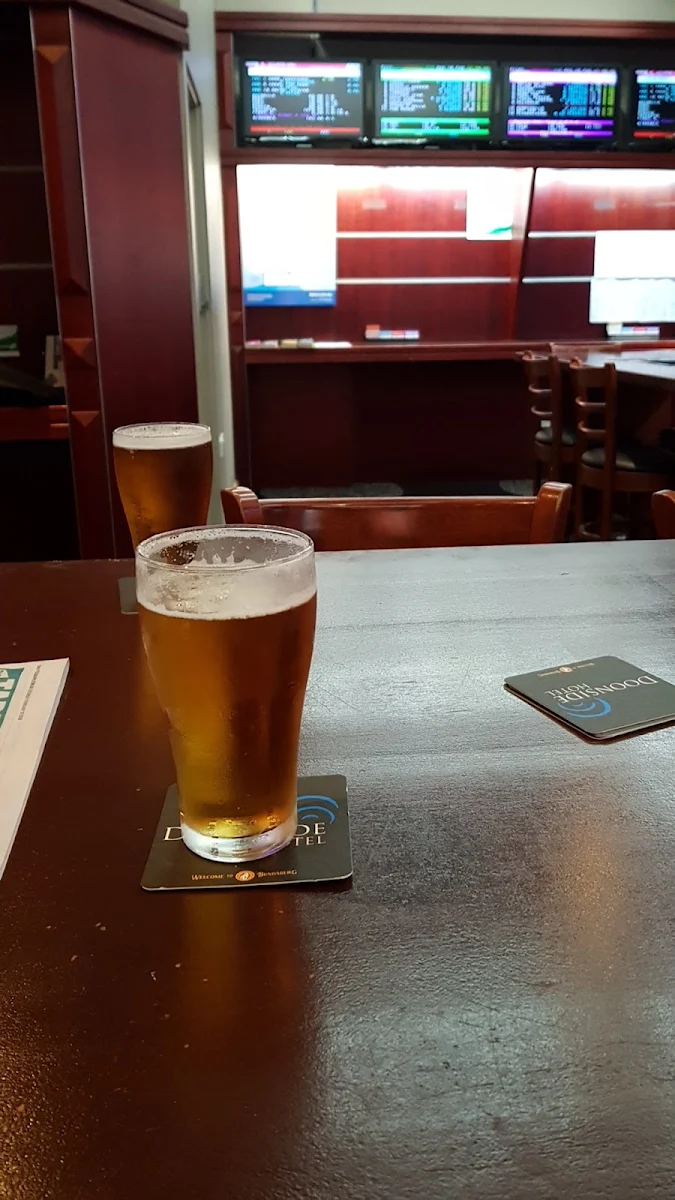 Food & drink, Doonside Hotel
