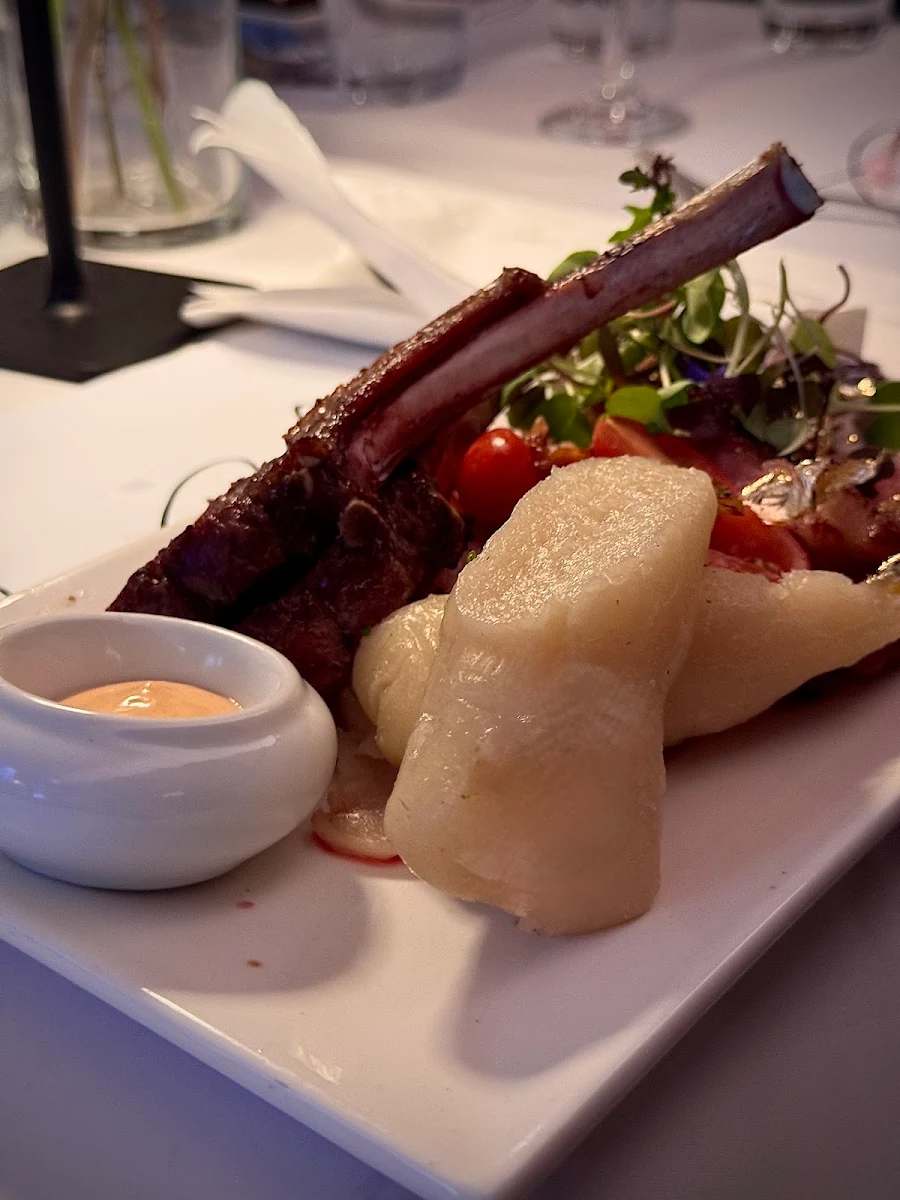 Food & drink, Restaurant Chefouichef