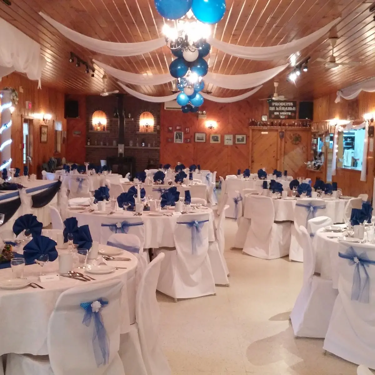 Vibe, Érabliere L'Hermine Boutique & Bistro d'la Cabane