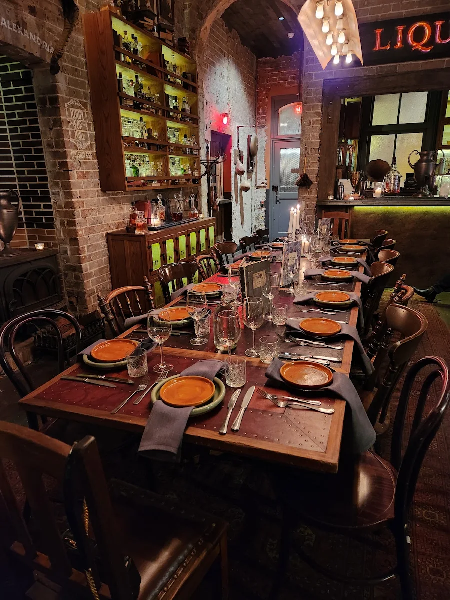 Vibe, The Potting Shed at The Grounds