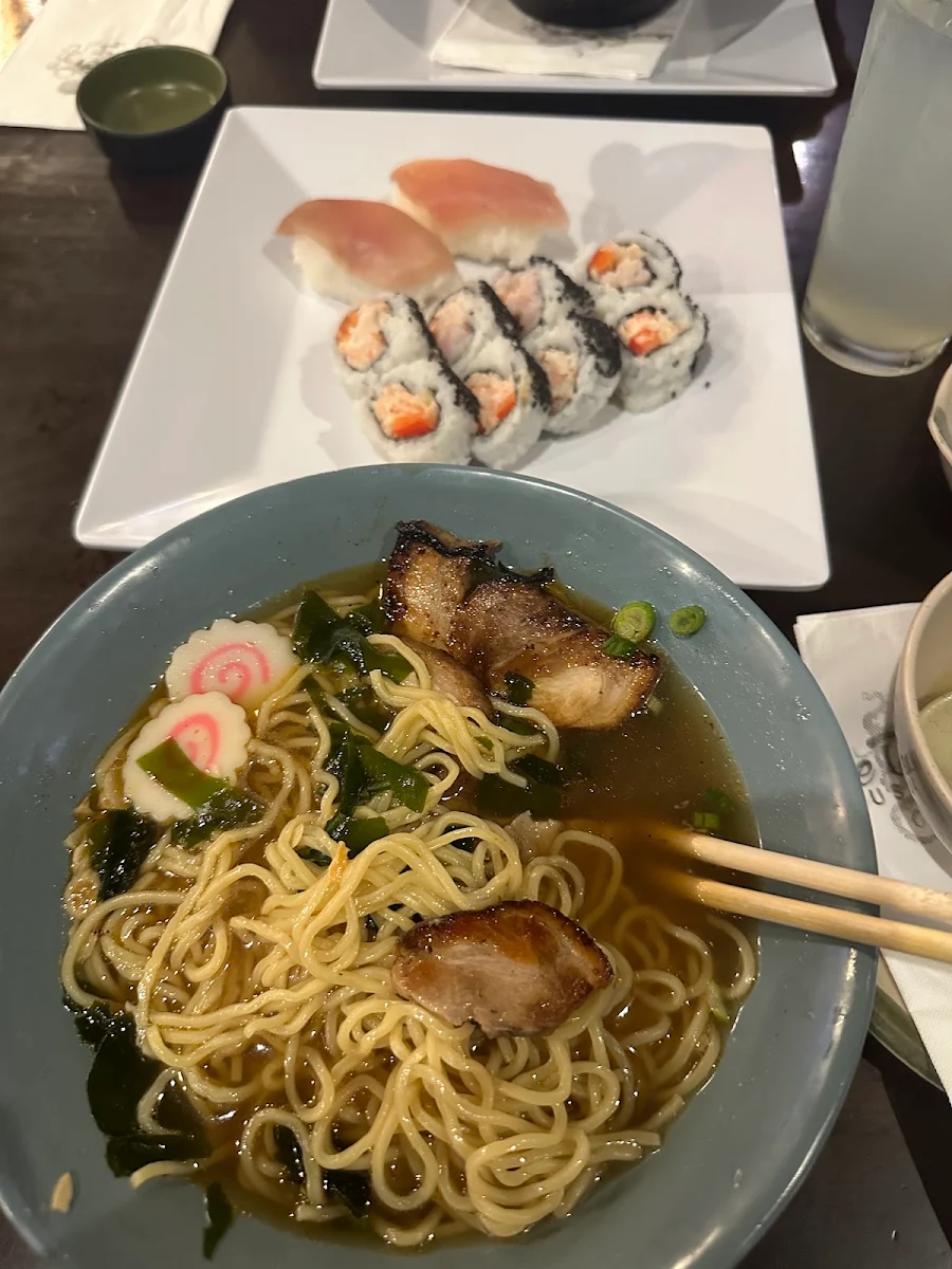 Food & drink, Blue Water Sushi