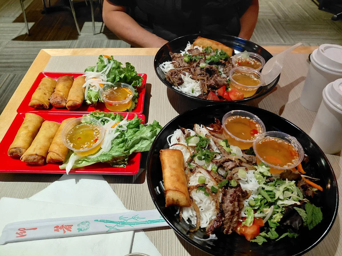 Food & drink, Noodles To Go