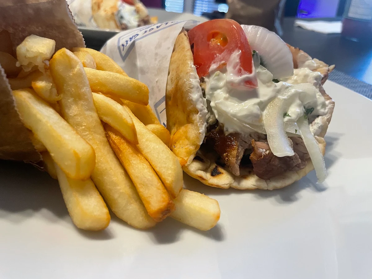 Food & drink, VILLAGE GREC SOUVLAKI