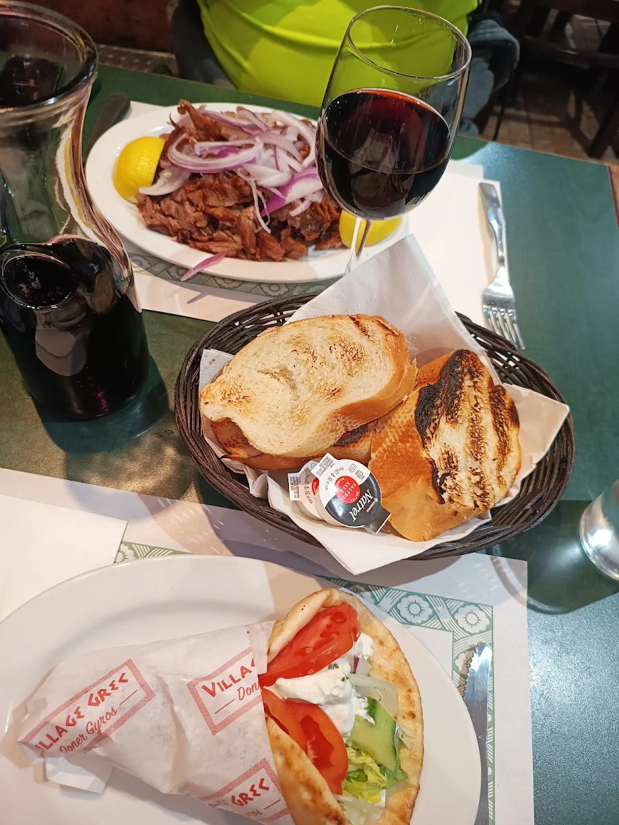Food & drink, VILLAGE GREC SOUVLAKI