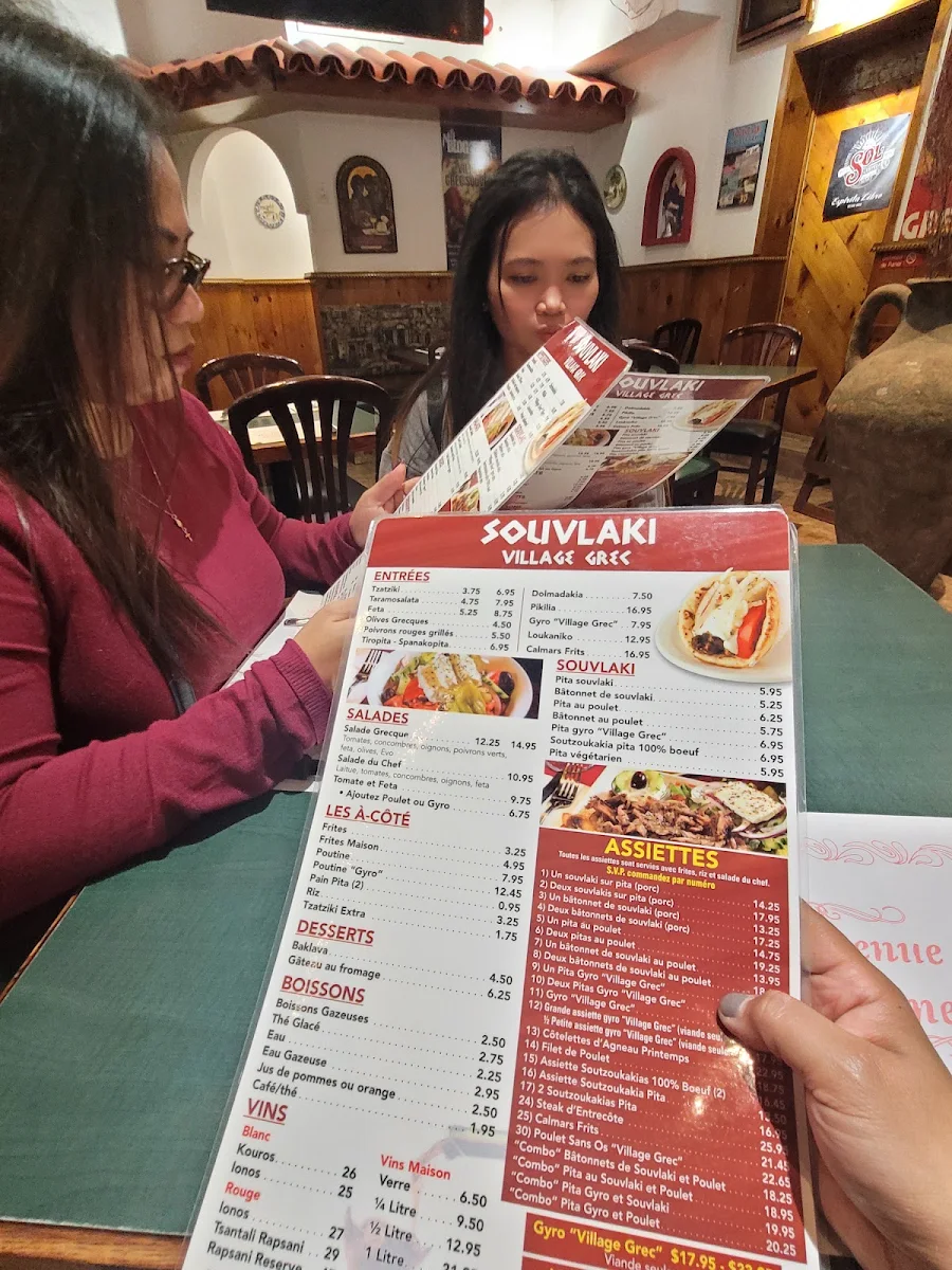 Menu, VILLAGE GREC SOUVLAKI