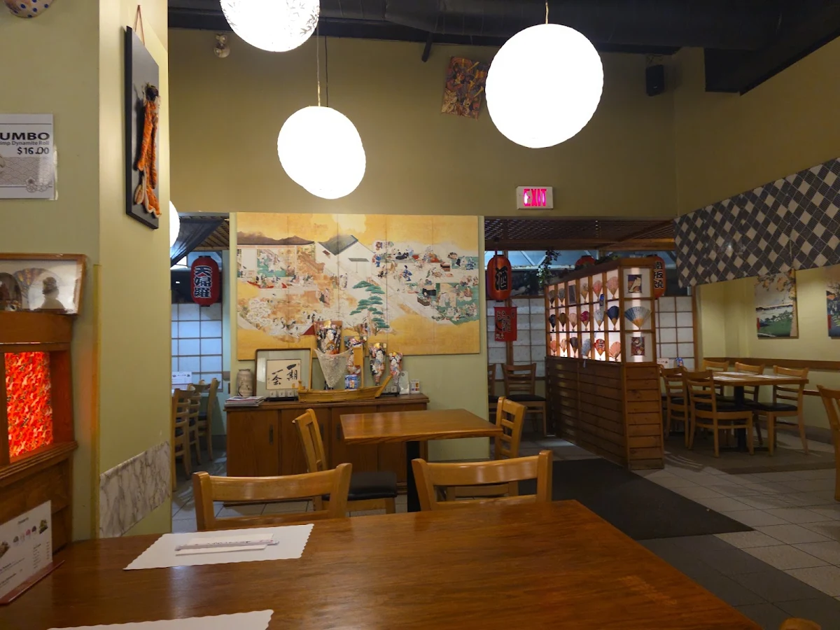 Vibe, Toshi Japanese Restaurant