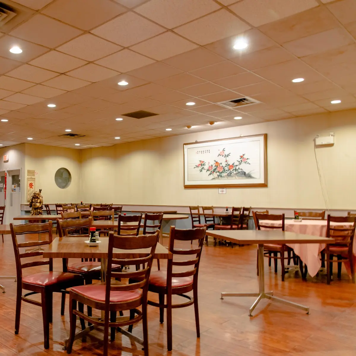 Vibe, Tai Yan Palace