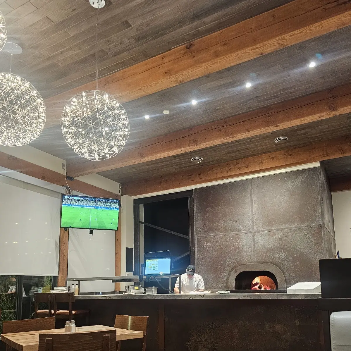 Vibe, Antica Pizzeria & Ristorante