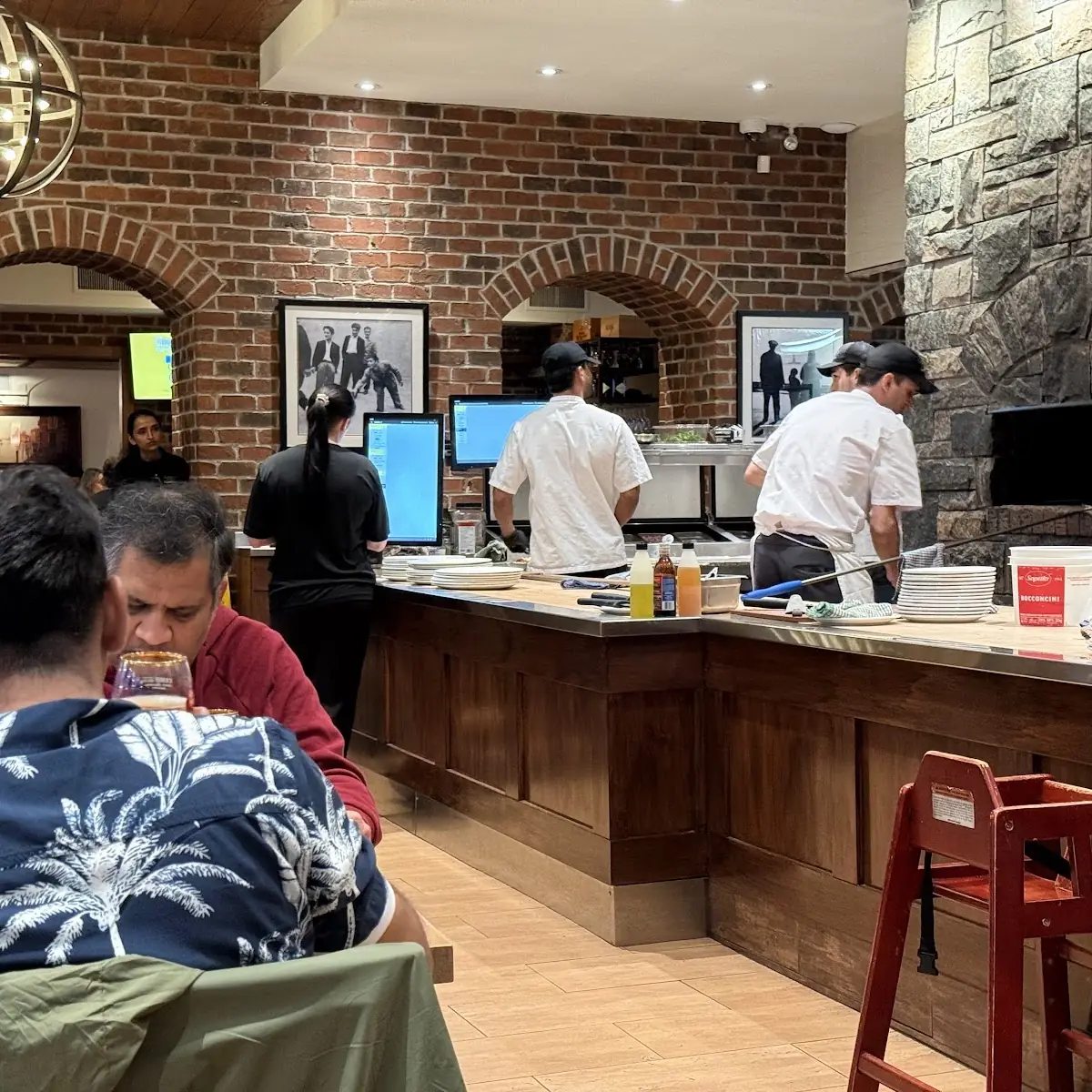 Vibe, Antica Pizzeria & Ristorante