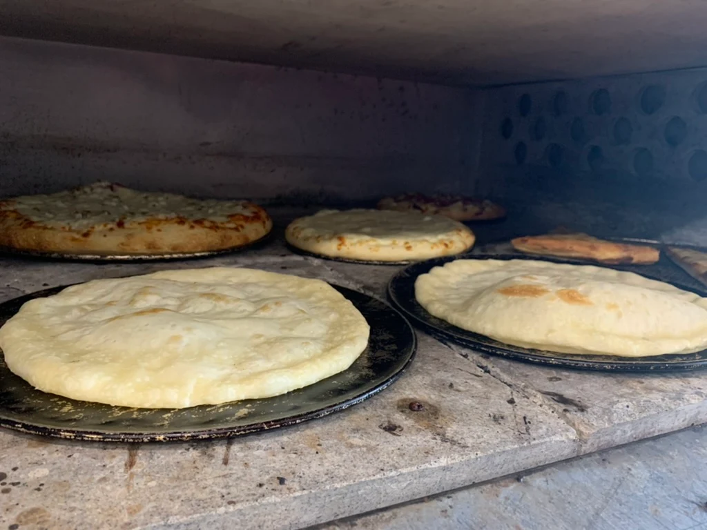 Food & drink, Kouzina Pizza