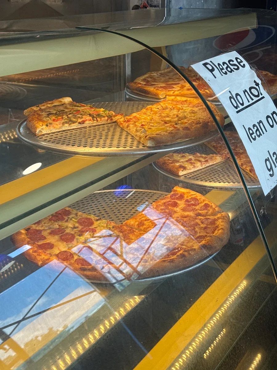 Vibe, Kouzina Pizza