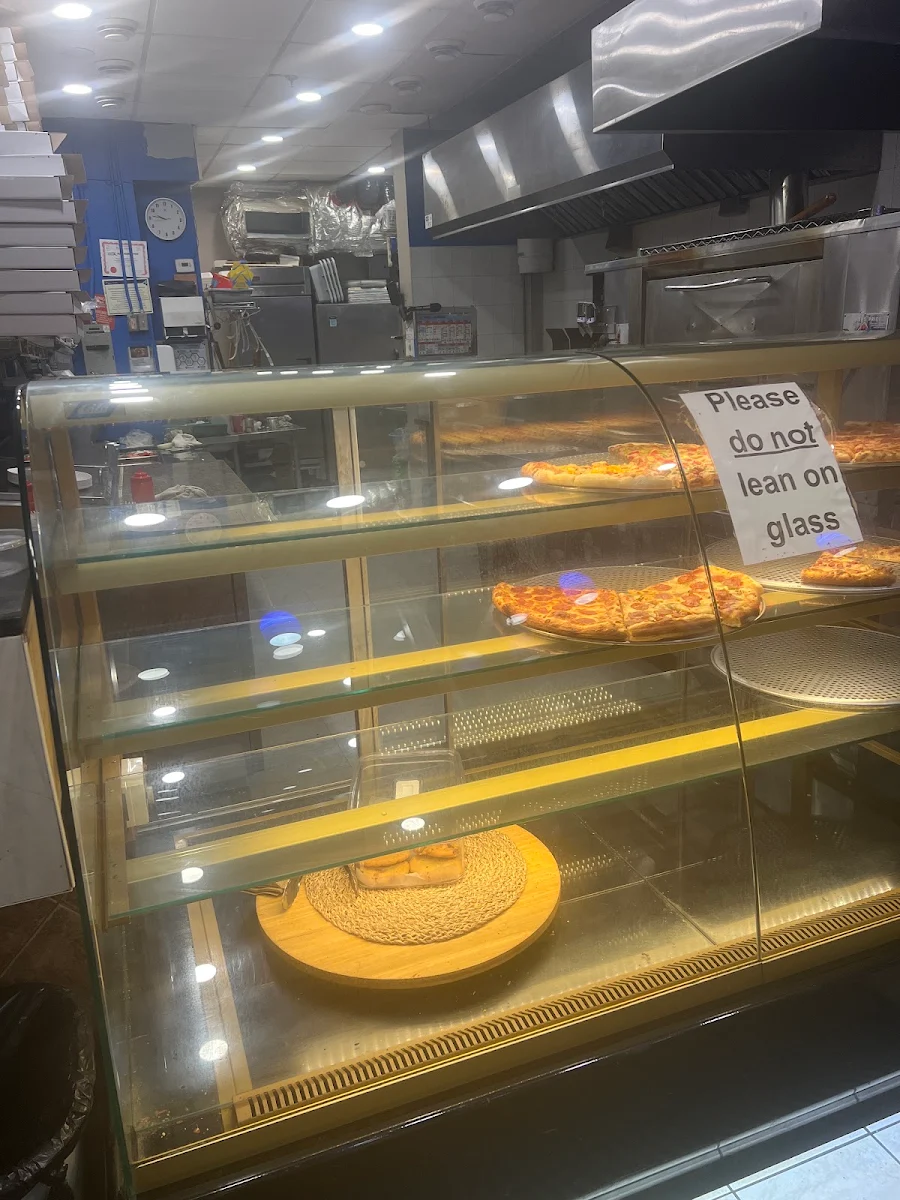 Vibe, Kouzina Pizza