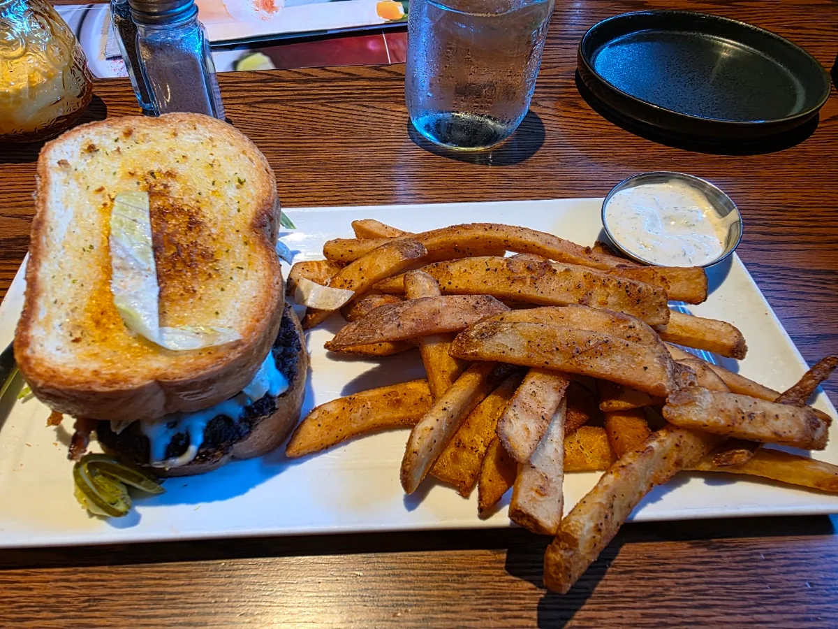 Food & drink, State & Main