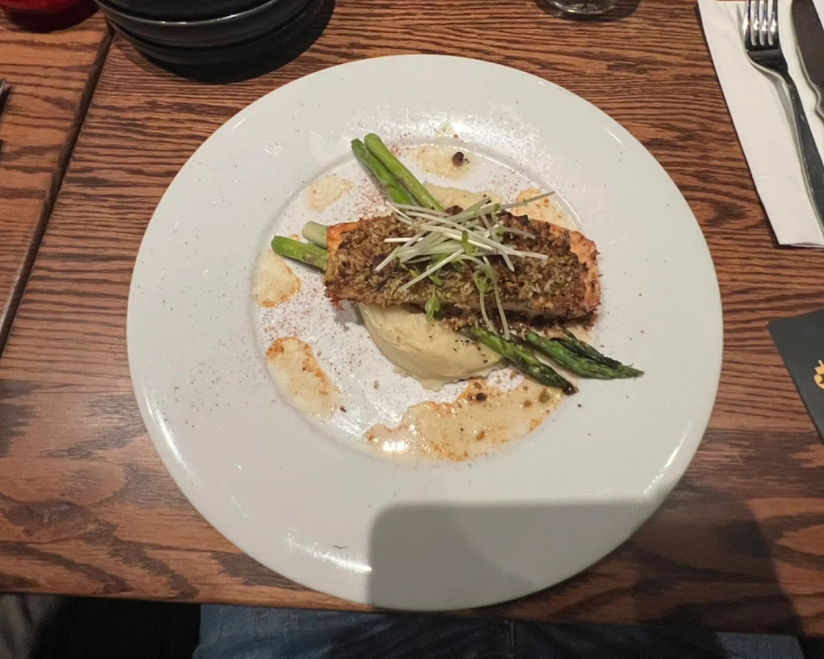 Food & drink, State & Main