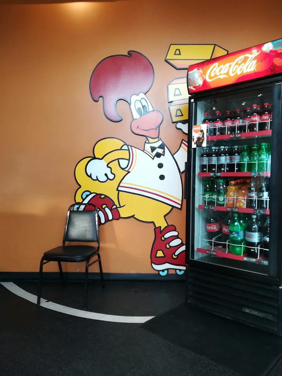 Vibe, Rôtisserie St-Hubert