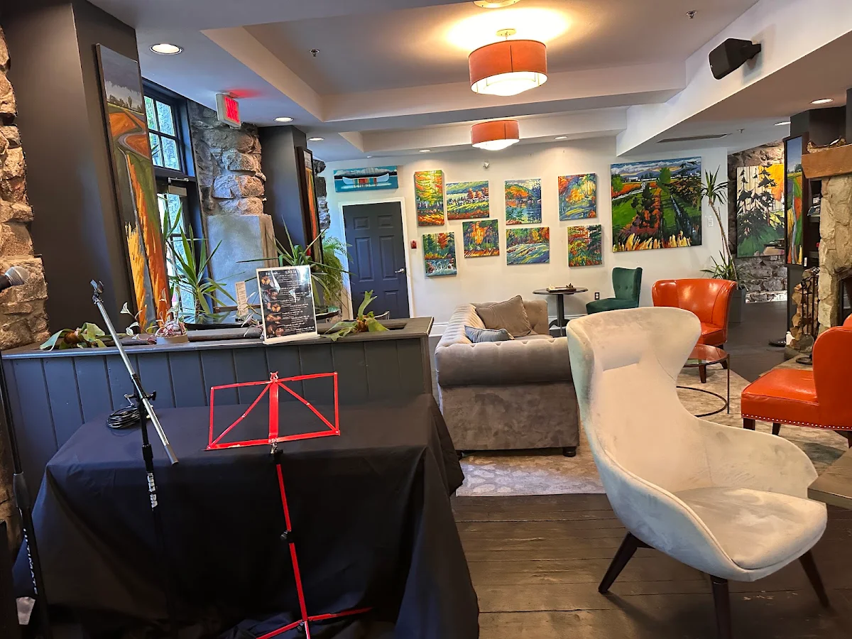 Vibe, Muse at Wakefield Mill Hotel and Spa