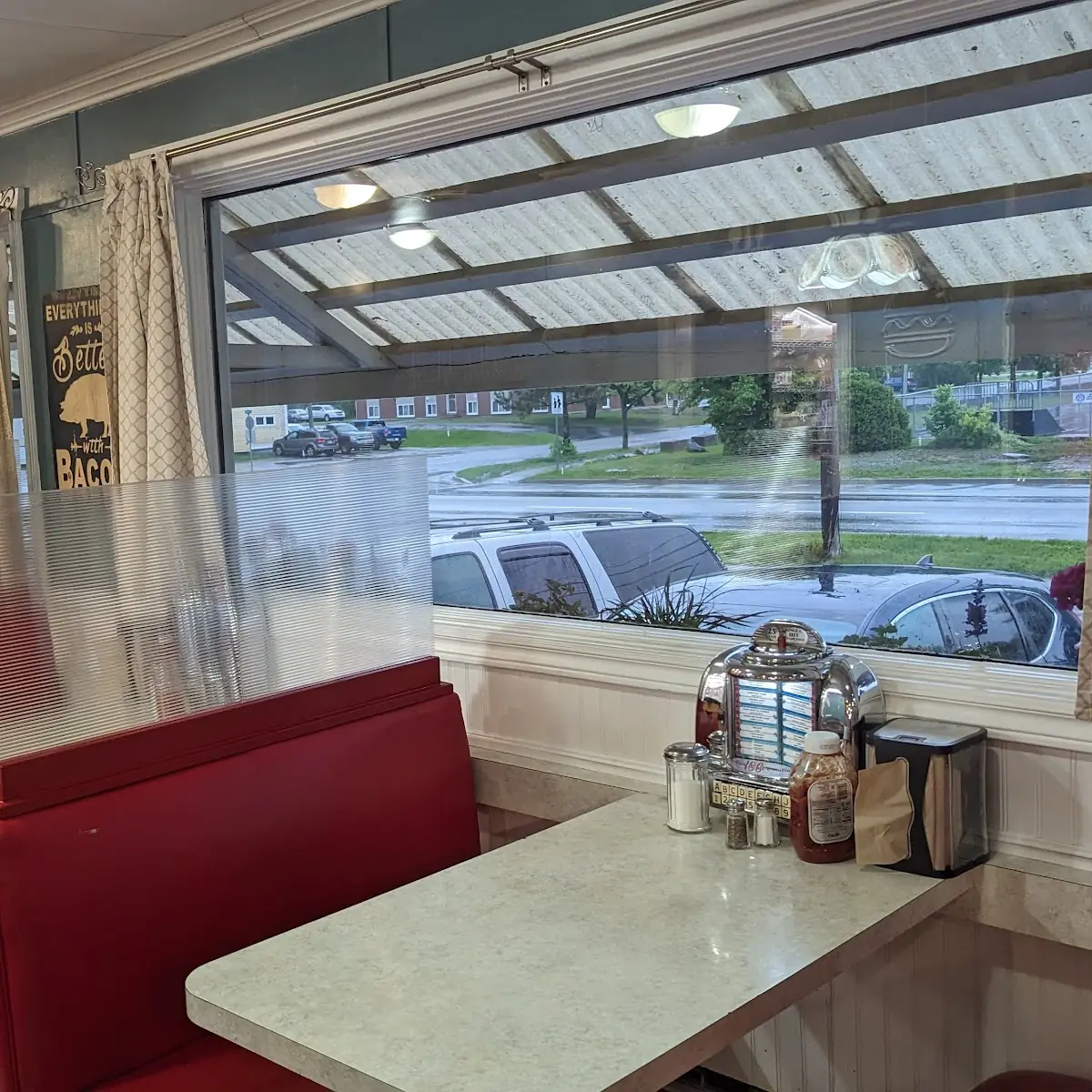 Vibe photo 3