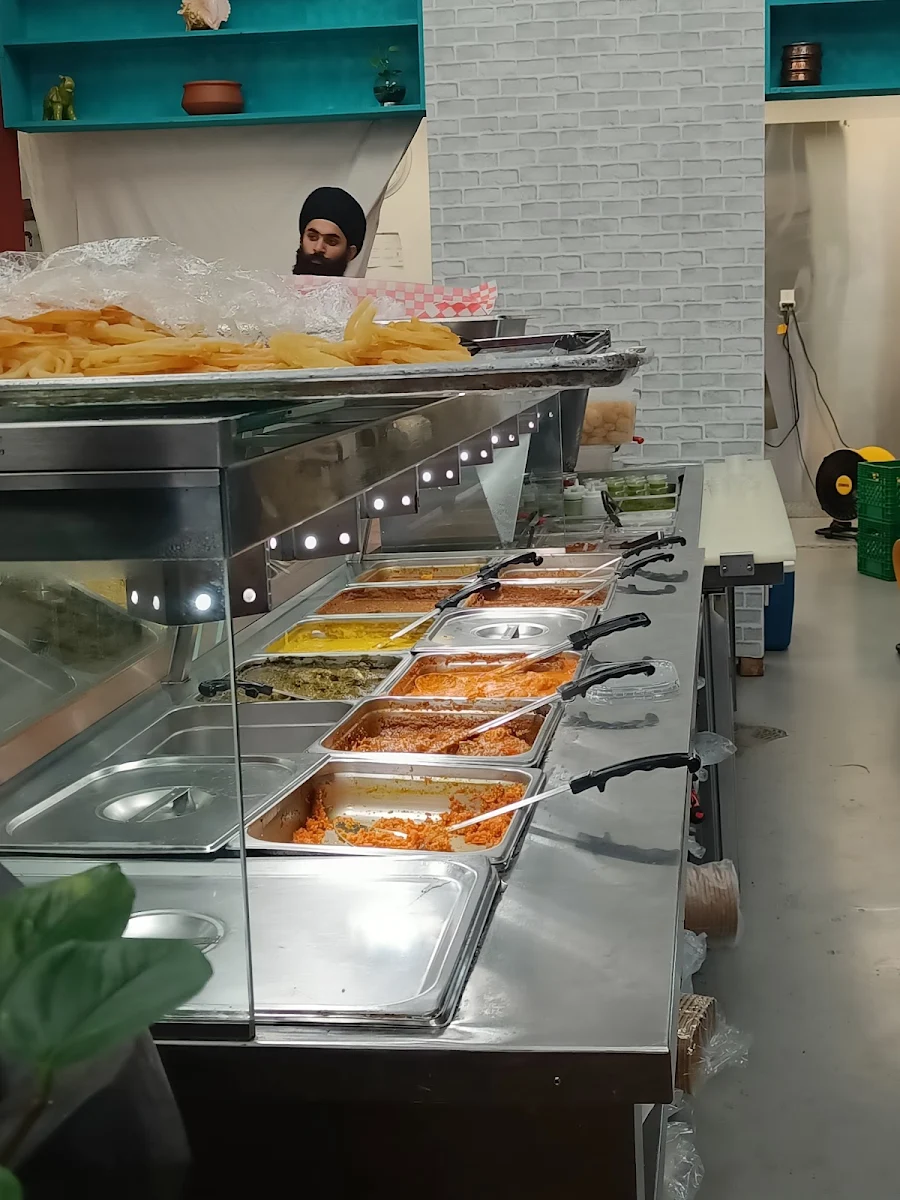 Vibe, Lala Masala