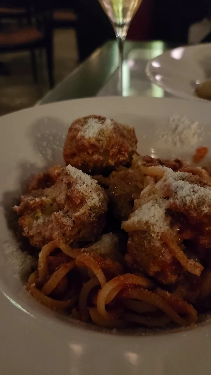 Food & drink, Ristorante Tartufo