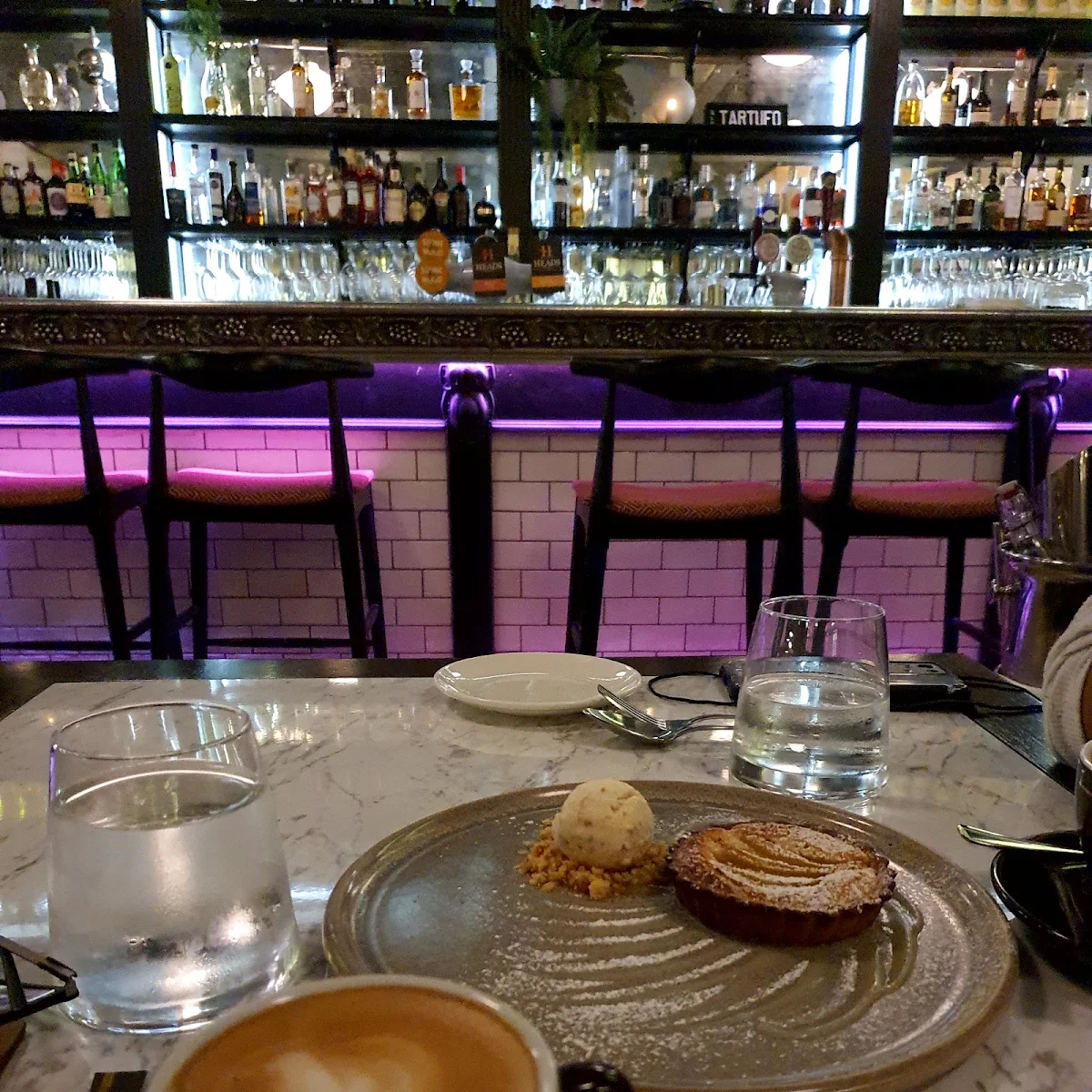 Vibe, Ristorante Tartufo