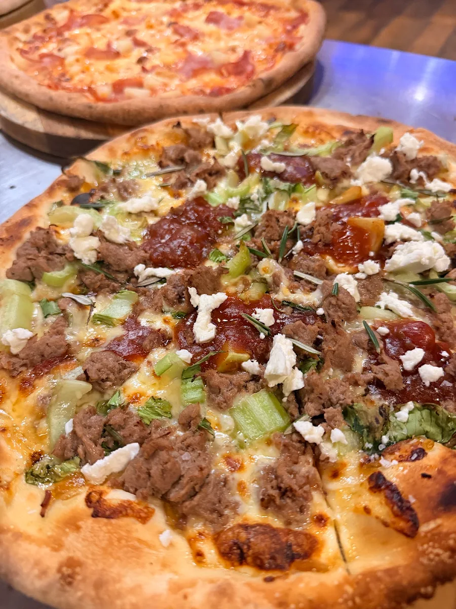 Food & drink, Red Door Pizza