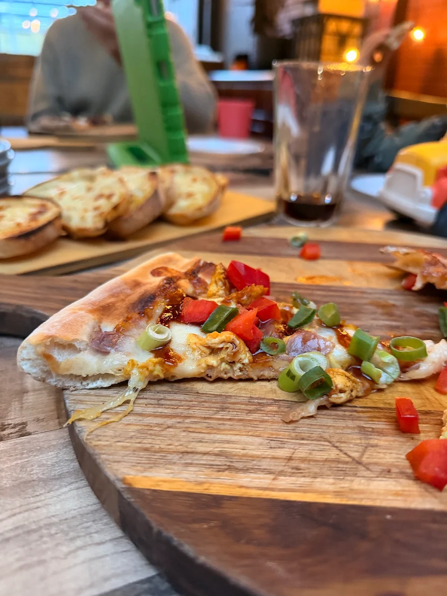 Food & drink, Red Door Pizza