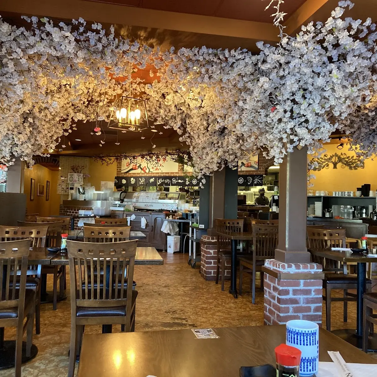 Vibe, Kojan Sushi & Korean Food