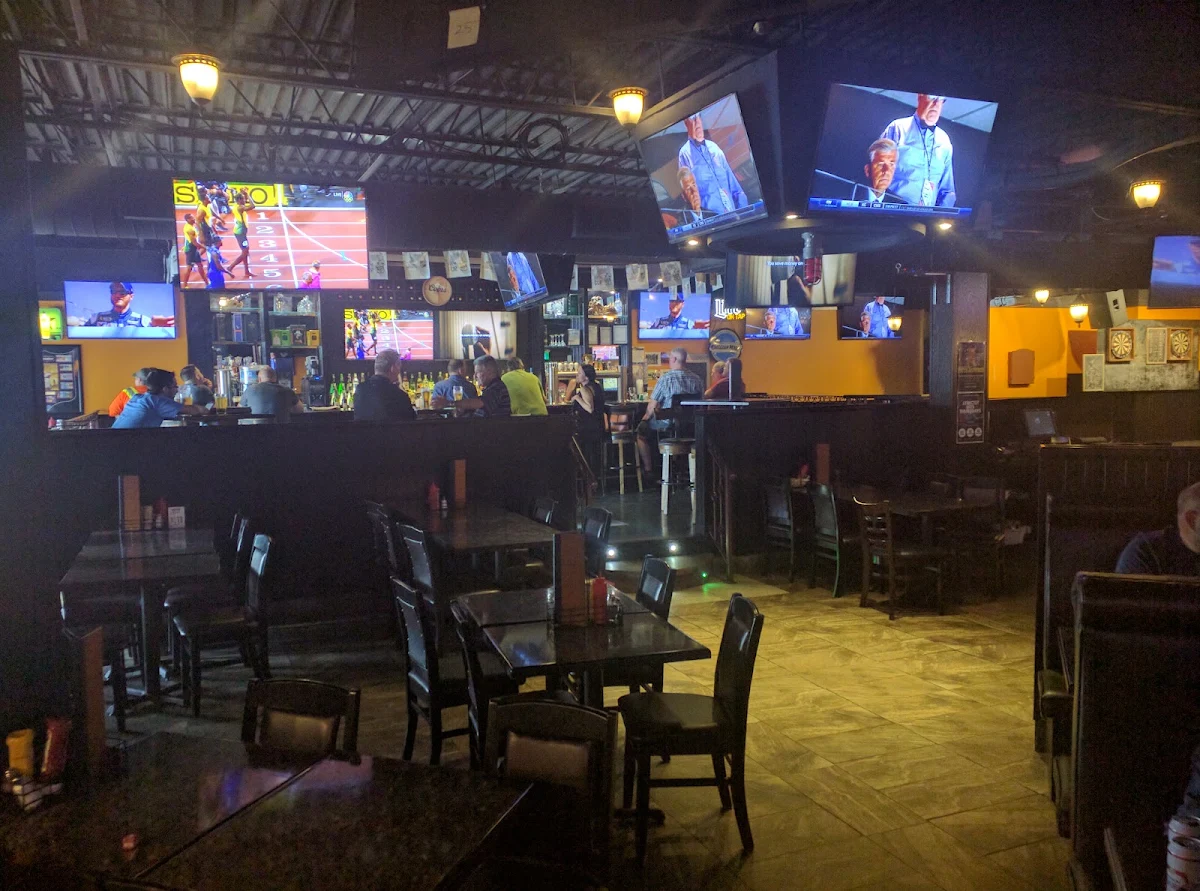 Vibe, Whisky John's Oshawa