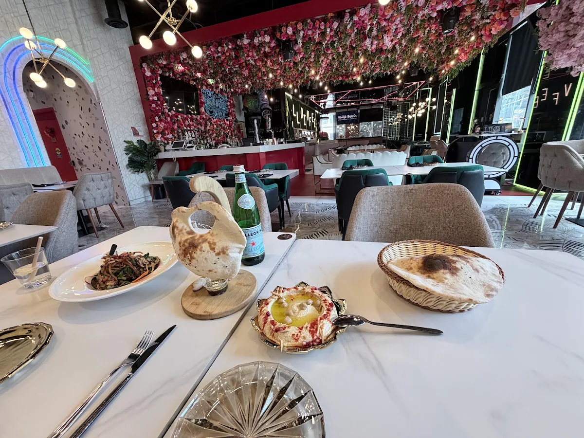 Food & drink photo 3