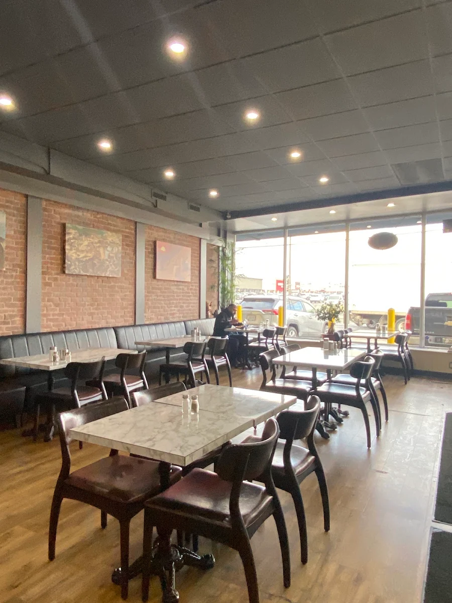 Vibe, Costa Verde B.B.Q. & Portuguese Grill House