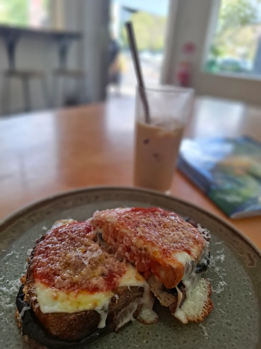 Food & drink, DAYJOB