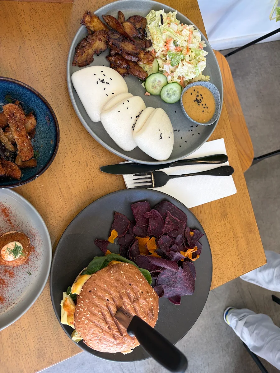 Food & drink, Dicki's New Farm