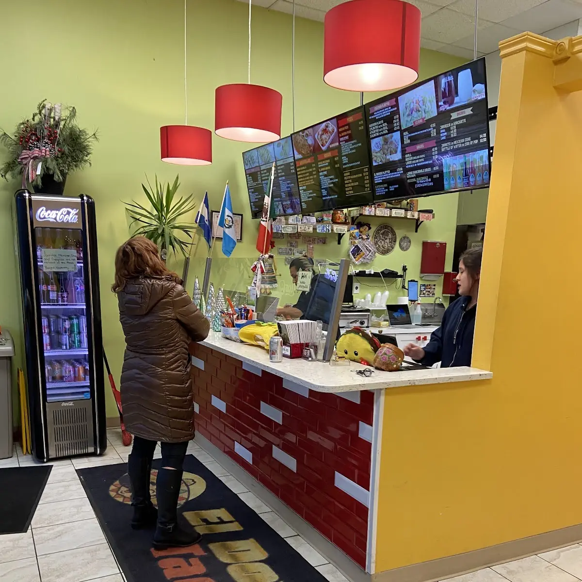 Vibe, El Dorado Tacos