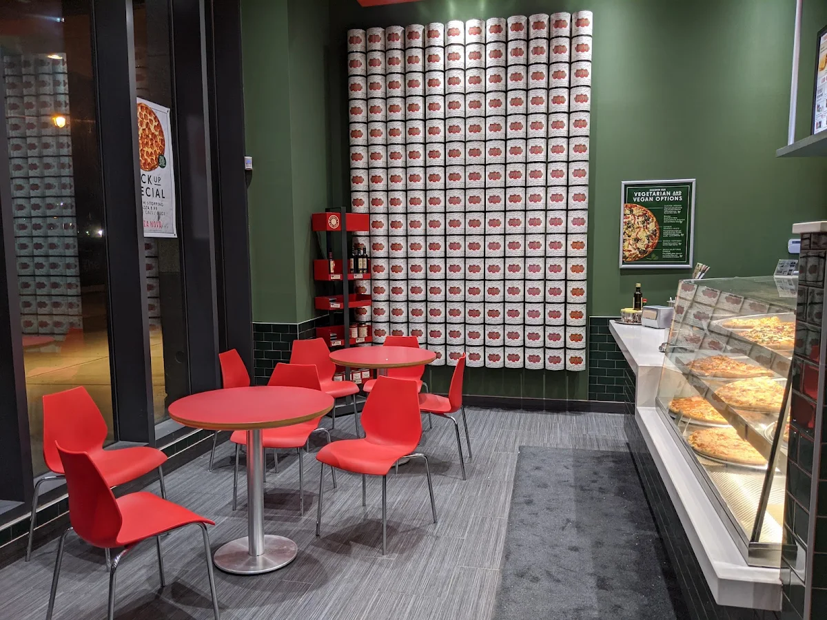 Vibe, Pizza Nova